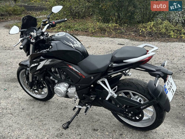 Черный Лифан KP 350, объемом двигателя 0.35 л и пробегом 17 тыс. км за 2800 $, фото 2 на Automoto.ua