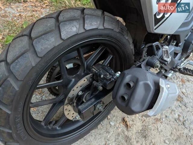 Серый Лифан KPM, объемом двигателя 0.2 л и пробегом 6 тыс. км за 1250 $, фото 5 на Automoto.ua