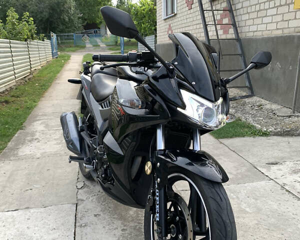 Чорний Ліфан KPR 200, об'ємом двигуна 0 л та пробігом 13 тис. км за 1490 $, фото 2 на Automoto.ua