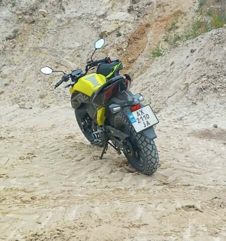 Желтый Лифан KPS 200, объемом двигателя 0.2 л и пробегом 1 тыс. км за 2000 $, фото 5 на Automoto.ua