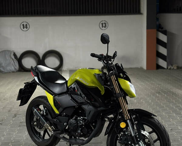 Желтый Лифан KPS 200, объемом двигателя 0.2 л и пробегом 1 тыс. км за 1800 $, фото 6 на Automoto.ua