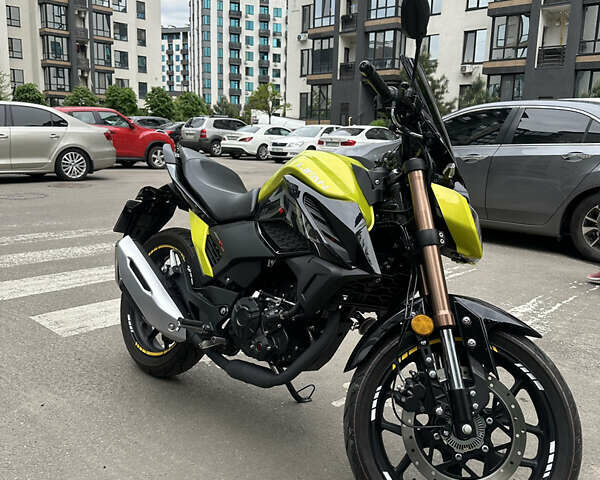 Желтый Лифан KPS 200, объемом двигателя 0.2 л и пробегом 10 тыс. км за 1500 $, фото 2 на Automoto.ua