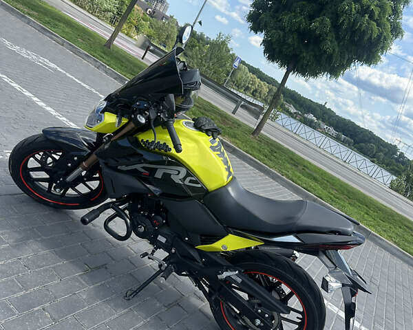 Желтый Лифан KPS 200, объемом двигателя 0.2 л и пробегом 10 тыс. км за 1500 $, фото 6 на Automoto.ua