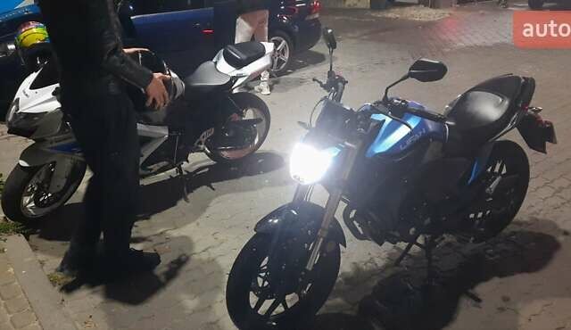 Лифан KPS 200 2025 в Львове на Automoto.ua Синий Лифан KPS 200, объемом двигателя 0.2 л и пробегом 3 тыс. км за 1850 $, фото 3 на Automoto.ua