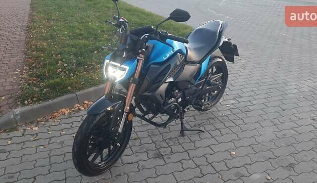 Синий Лифан KPS 200, объемом двигателя 0.2 л и пробегом 4 тыс. км за 1900 $, фото 4 на Automoto.ua