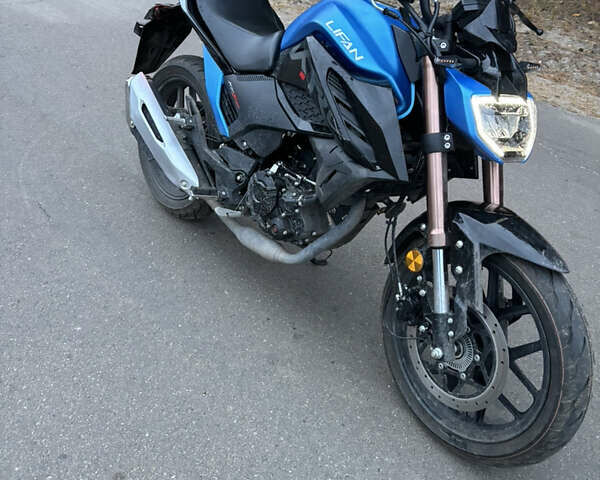 Синий Лифан KPS 200, объемом двигателя 0.2 л и пробегом 1 тыс. км за 2050 $, фото 1 на Automoto.ua