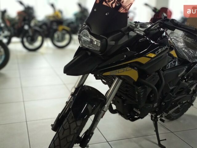 Лифан KPT 200-4V 2024 года купить новое авто Лифан KPT 200-4V 2024 года от официального дилера MotoHub Лифан фото