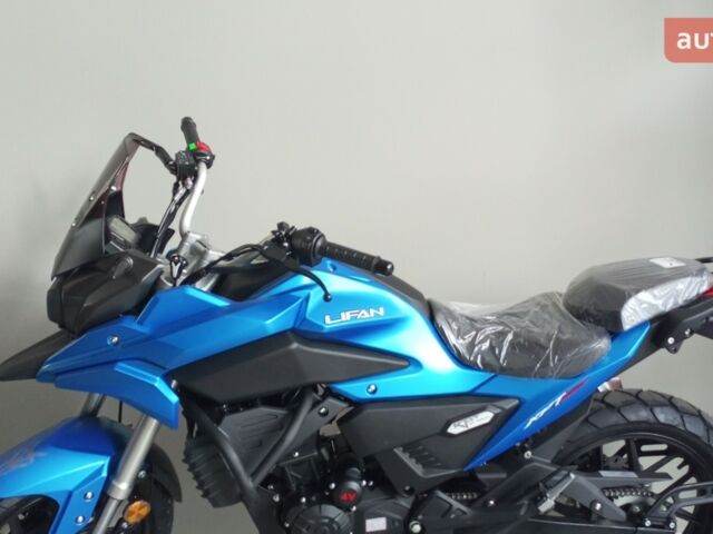 Лифан KPT 200-4V 2024 года купить новое авто Лифан KPT 200-4V 2024 года от официального дилера MotoHub Лифан фото