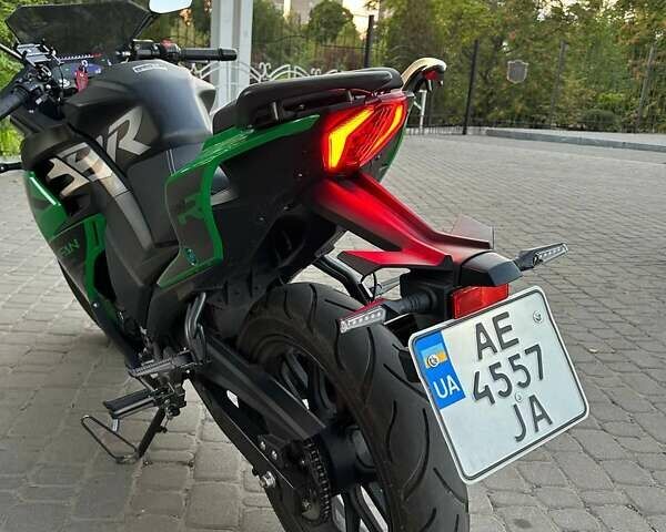 Зеленый Лифан KPT 200-4V, объемом двигателя 0.2 л и пробегом 5 тыс. км за 2000 $, фото 3 на Automoto.ua