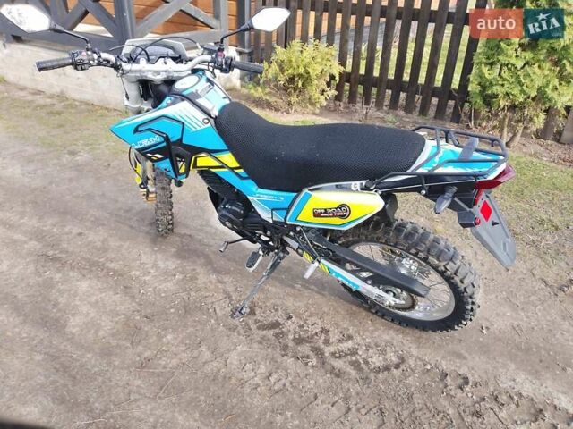 Білий Ліфан KPX 250, об'ємом двигуна 0.25 л та пробігом 8 тис. км за 1500 $, фото 2 на Automoto.ua