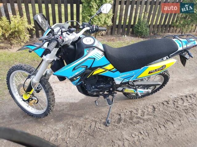 Білий Ліфан KPX 250, об'ємом двигуна 0.25 л та пробігом 8 тис. км за 1500 $, фото 1 на Automoto.ua