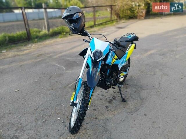 Черный Лифан KPX 250, объемом двигателя 0.25 л и пробегом 3 тыс. км за 1500 $, фото 5 на Automoto.ua
