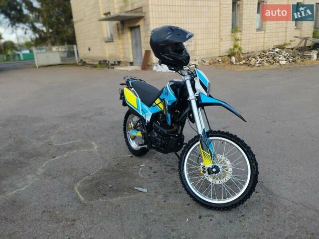 Черный Лифан KPX 250, объемом двигателя 0.25 л и пробегом 3 тыс. км за 1500 $, фото 4 на Automoto.ua