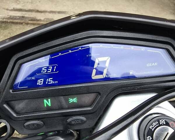 Лифан KPX 250 2025 в Изюме на Automoto.ua Черный Лифан KPX 250, объемом двигателя 0.25 л и пробегом 2 тыс. км за 1650 $, фото 6 на Automoto.ua