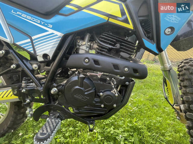 Лифан KPX 250, объемом двигателя 0.25 л и пробегом 1 тыс. км за 1600 $, фото 13 на Automoto.ua