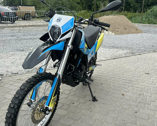 Лифан KPX 250, объемом двигателя 0 л и пробегом 10 тыс. км за 1400 $, фото 1 на Automoto.ua