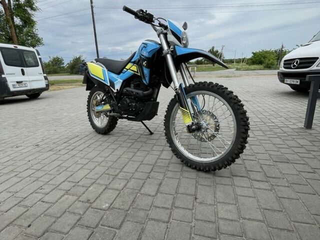 Лифан KPX 250, объемом двигателя 0.25 л и пробегом 0 тыс. км за 1571 $, фото 2 на Automoto.ua
