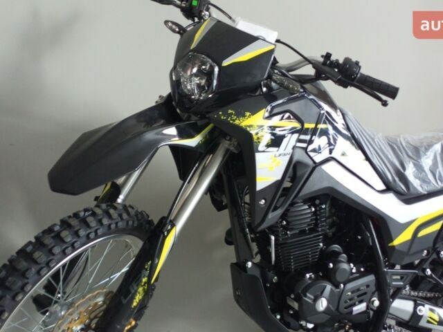 Лифан KPX 250 2024 года купить новое авто Лифан KPX 250 2024 года от официального дилера MotoHub Лифан фото