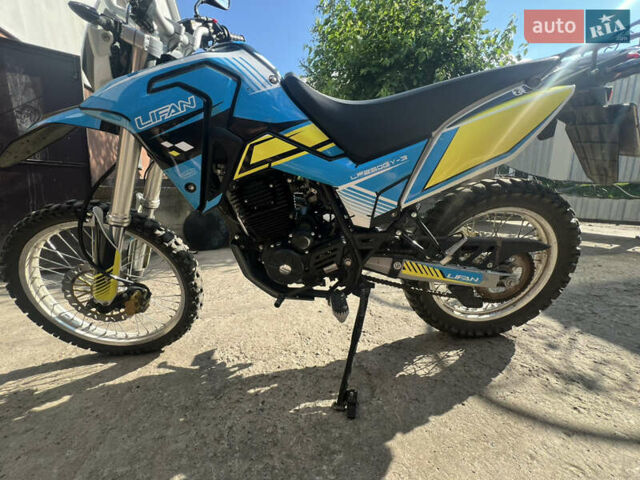 Синій Ліфан KPX 250, об'ємом двигуна 0.25 л та пробігом 4 тис. км за 1400 $, фото 4 на Automoto.ua