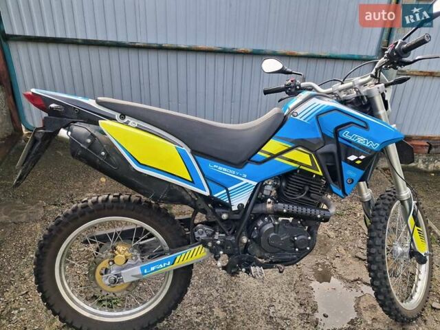Синий Лифан KPX 250, объемом двигателя 0.25 л и пробегом 2 тыс. км за 1400 $, фото 1 на Automoto.ua