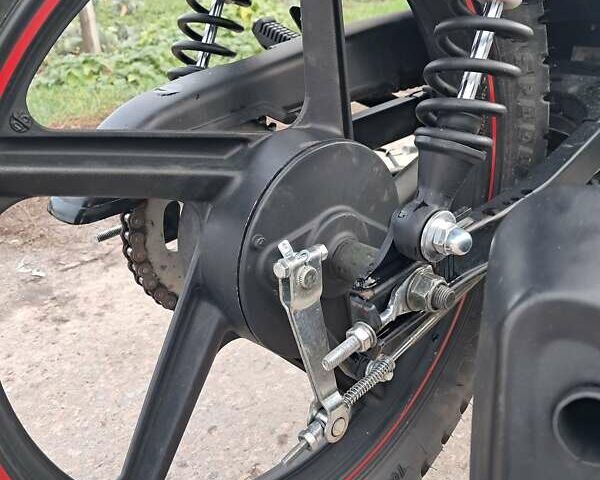 Чорний Ліфан LF150-2E, об'ємом двигуна 0 л та пробігом 4 тис. км за 1211 $, фото 10 на Automoto.ua