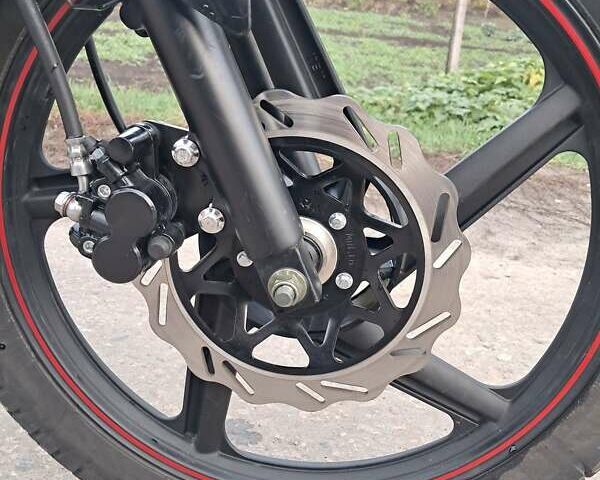 Чорний Ліфан LF150-2E, об'ємом двигуна 0 л та пробігом 4 тис. км за 1211 $, фото 4 на Automoto.ua