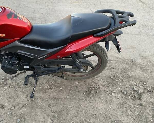 Красный Лифан LF150-2E, объемом двигателя 0.15 л и пробегом 9 тыс. км за 935 $, фото 3 на Automoto.ua
