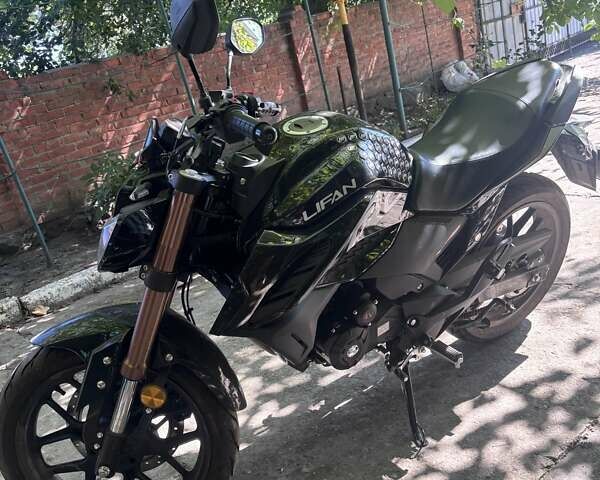 Черный Лифан LF200-10B, объемом двигателя 0 л и пробегом 3 тыс. км за 1800 $, фото 2 на Automoto.ua