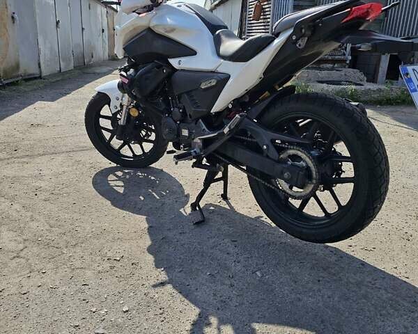 Білий Ліфан LF200-10L (KPT), об'ємом двигуна 0.2 л та пробігом 46 тис. км за 1000 $, фото 2 на Automoto.ua