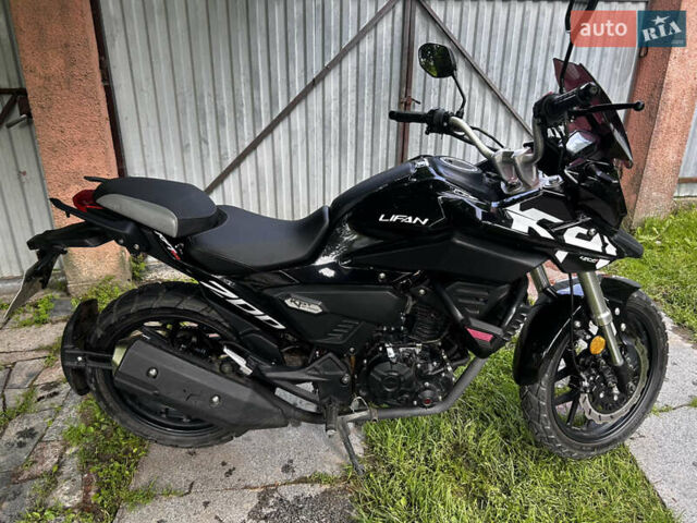 Чорний Ліфан LF200-10L (KPT), об'ємом двигуна 0.2 л та пробігом 4 тис. км за 1850 $, фото 3 на Automoto.ua