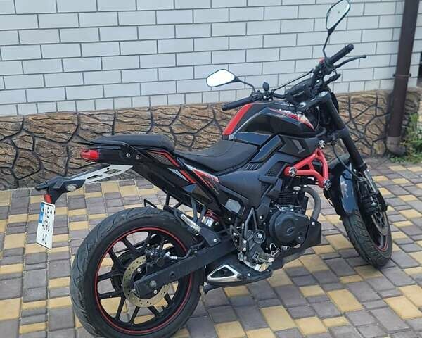 Черный Лифан SR 200, объемом двигателя 0.2 л и пробегом 9 тыс. км за 1100 $, фото 1 на Automoto.ua