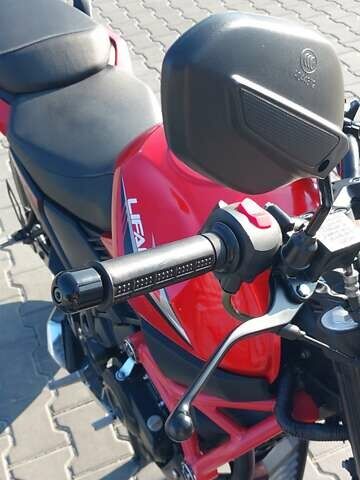 Красный Лифан SR 200, объемом двигателя 0.18 л и пробегом 14 тыс. км за 1200 $, фото 4 на Automoto.ua