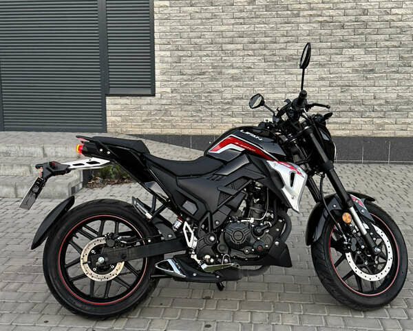 Чорний Ліфан SR 220, об'ємом двигуна 0.2 л та пробігом 2 тис. км за 1750 $, фото 4 на Automoto.ua