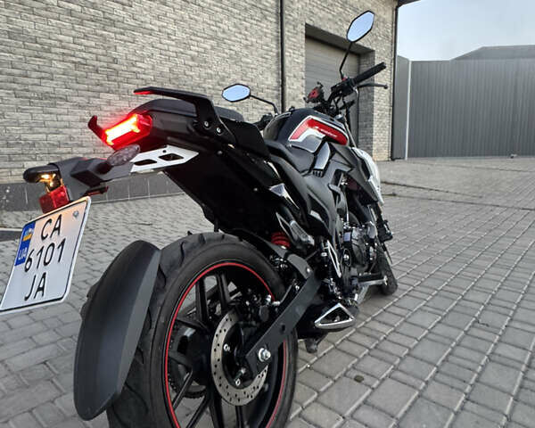Чорний Ліфан SR 220, об'ємом двигуна 0.2 л та пробігом 2 тис. км за 1750 $, фото 6 на Automoto.ua