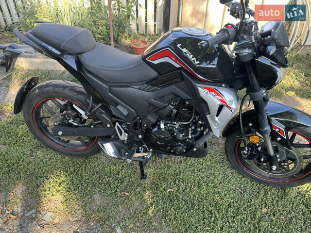 Черный Лифан SR 220, объемом двигателя 0.2 л и пробегом 5 тыс. км за 1550 $, фото 1 на Automoto.ua