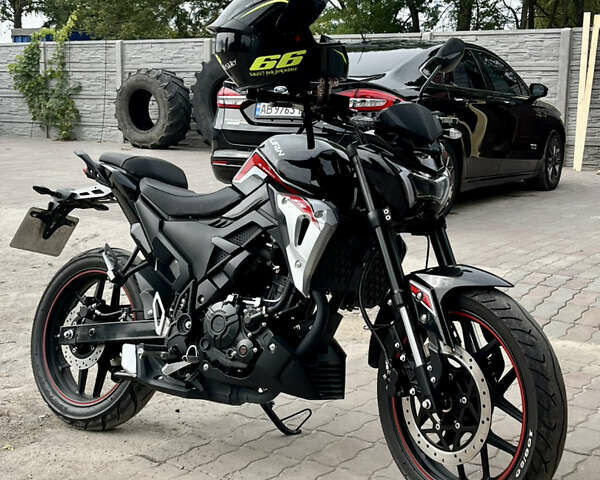 Чорний Ліфан SR 220, об'ємом двигуна 0.2 л та пробігом 4 тис. км за 1650 $, фото 7 на Automoto.ua