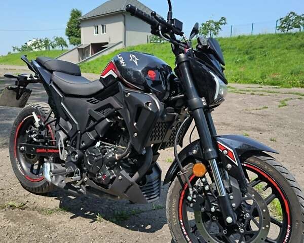 Черный Лифан SR 220, объемом двигателя 0.2 л и пробегом 12 тыс. км за 1450 $, фото 1 на Automoto.ua