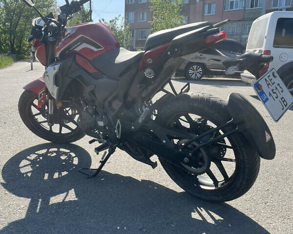 Красный Лифан SR 220, объемом двигателя 0.2 л и пробегом 10 тыс. км за 1300 $, фото 1 на Automoto.ua