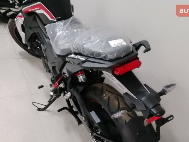 Ліфан SR 220 2024 року купити нове авто Ліфан SR 220 2024 року від офіційного дилера MotoHub Ліфан фото