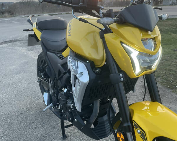 Желтый Лифан SR 220, объемом двигателя 0 л и пробегом 4 тыс. км за 1599 $, фото 6 на Automoto.ua