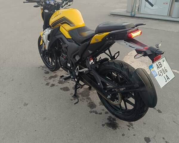 Желтый Лифан SR 220, объемом двигателя 0.2 л и пробегом 8 тыс. км за 1600 $, фото 3 на Automoto.ua