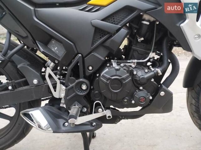 Желтый Лифан SR 220, объемом двигателя 0 л и пробегом 4 тыс. км за 1650 $, фото 5 на Automoto.ua