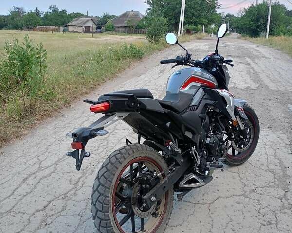 Сірий Ліфан SR 220, об'ємом двигуна 0.2 л та пробігом 10 тис. км за 1470 $, фото 5 на Automoto.ua