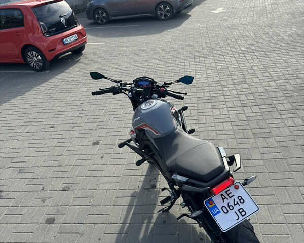 Серый Лифан SR 220, объемом двигателя 0.2 л и пробегом 9 тыс. км за 1550 $, фото 2 на Automoto.ua