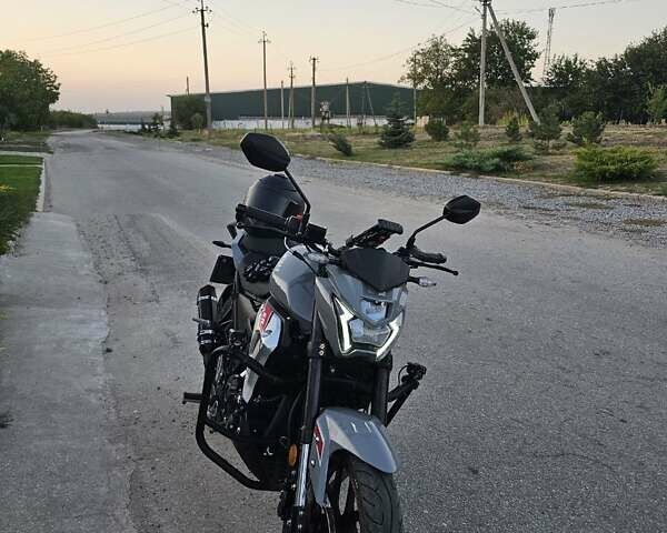 Серый Лифан SR 220, объемом двигателя 0.2 л и пробегом 2 тыс. км за 1700 $, фото 8 на Automoto.ua