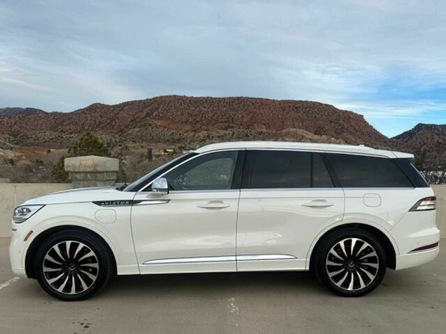 Білий Лінкольн Авіатор, об'ємом двигуна 3 л та пробігом 20 тис. км за 29600 $, фото 3 на Automoto.ua