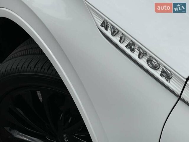 Белый Линкольн Авиатор, объемом двигателя 3 л и пробегом 21 тыс. км за 69900 $, фото 13 на Automoto.ua