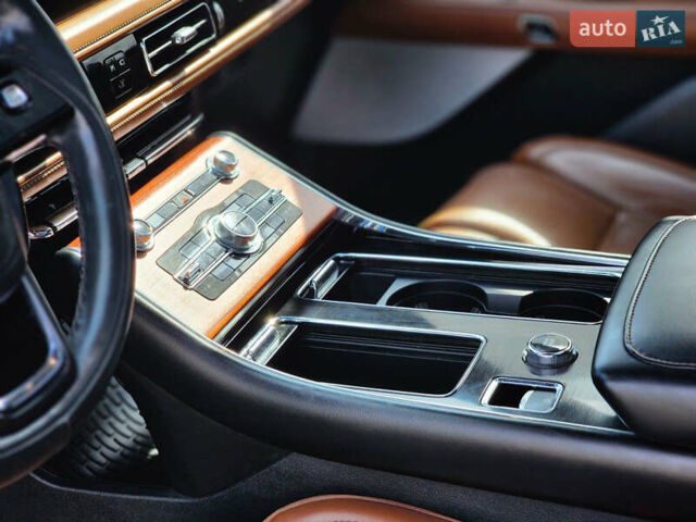 Белый Линкольн Авиатор, объемом двигателя 3 л и пробегом 56 тыс. км за 35000 $, фото 20 на Automoto.ua