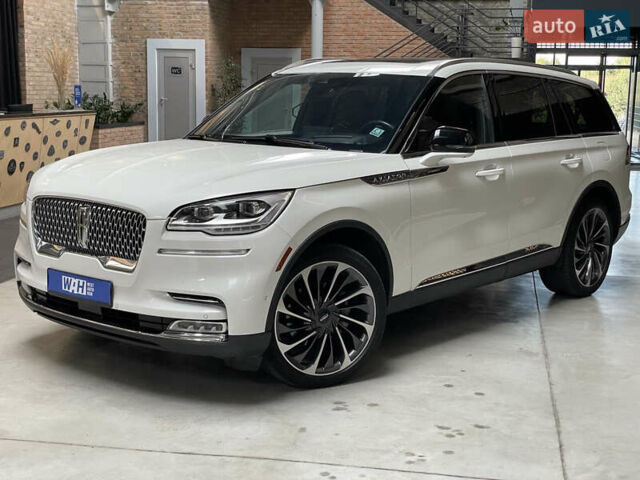 Белый Линкольн Авиатор, объемом двигателя 3 л и пробегом 56 тыс. км за 35000 $, фото 1 на Automoto.ua