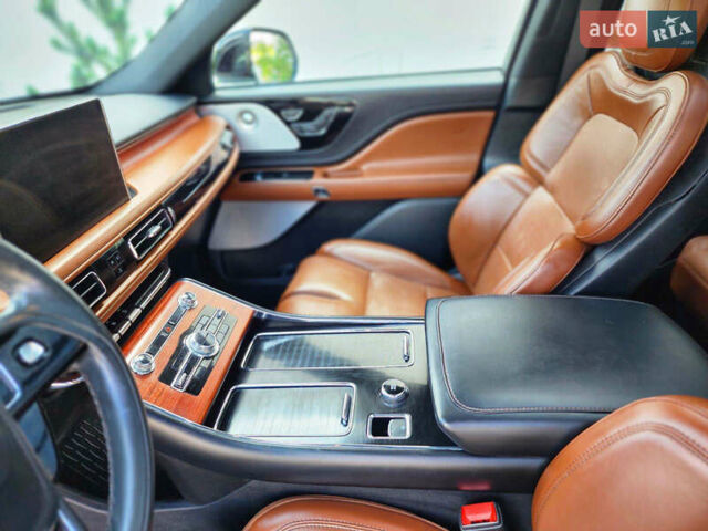 Белый Линкольн Авиатор, объемом двигателя 3 л и пробегом 56 тыс. км за 35000 $, фото 7 на Automoto.ua